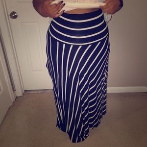 Skirt that can also be a dress